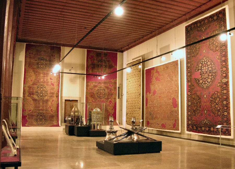 islamic textiles archeology museum antique carpets istanbul